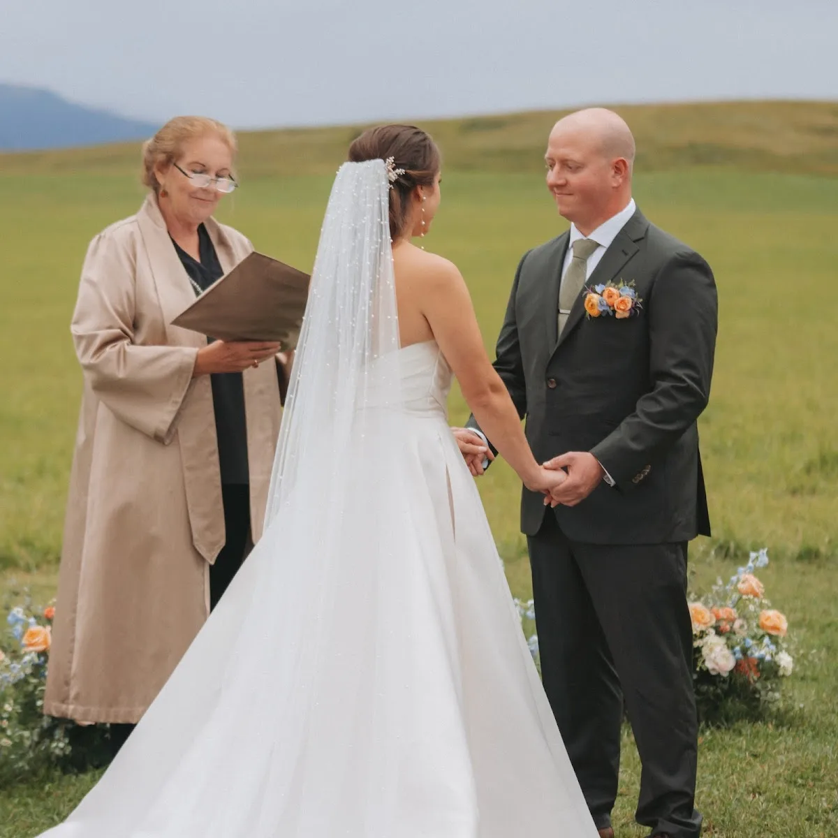 A Beautiful Soul - Wedding Officiant