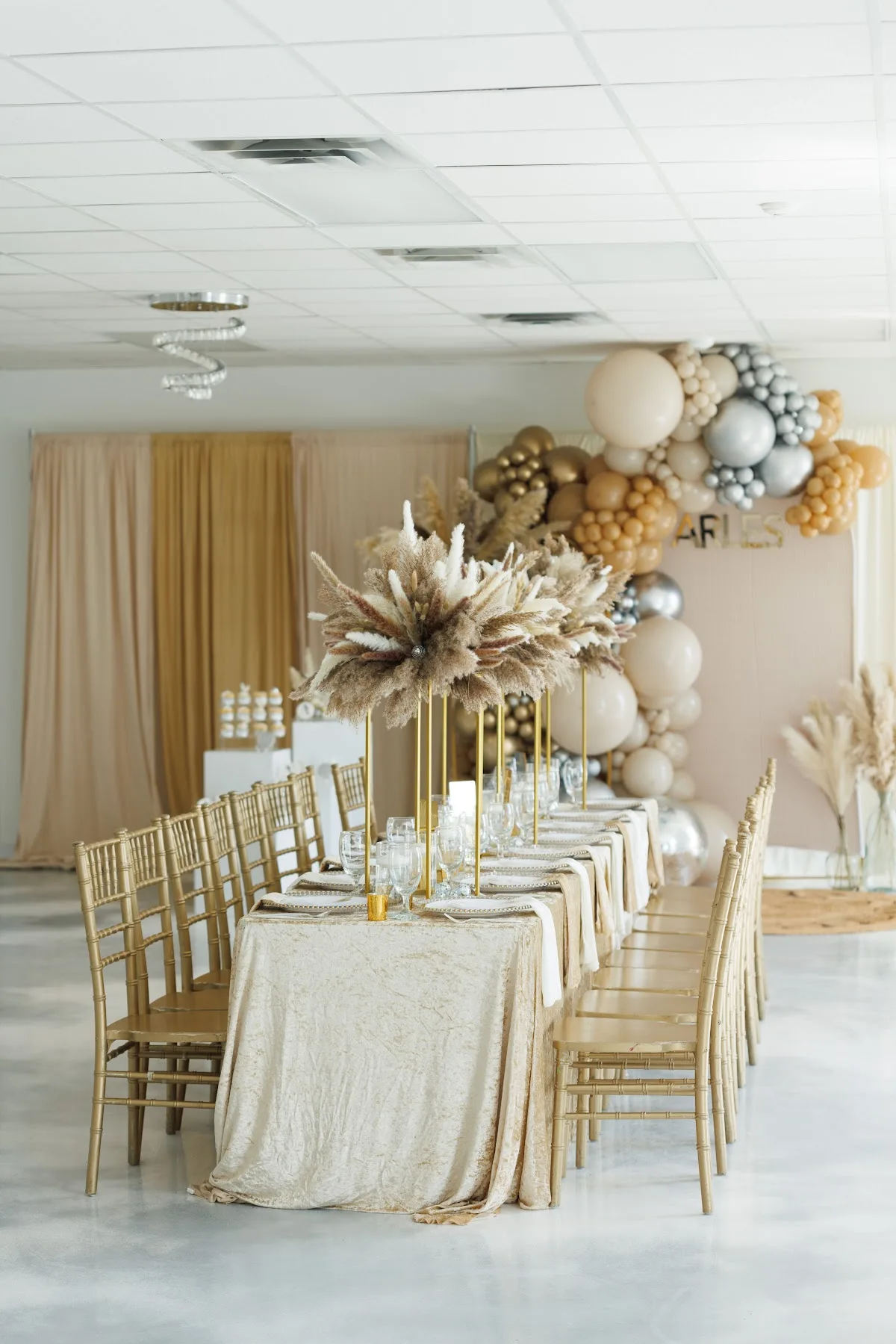 AR Luxury Event Spaces gallery