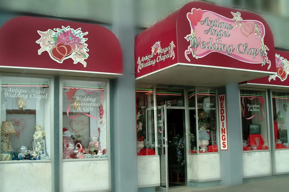 Arch of Reno Wedding Chapel