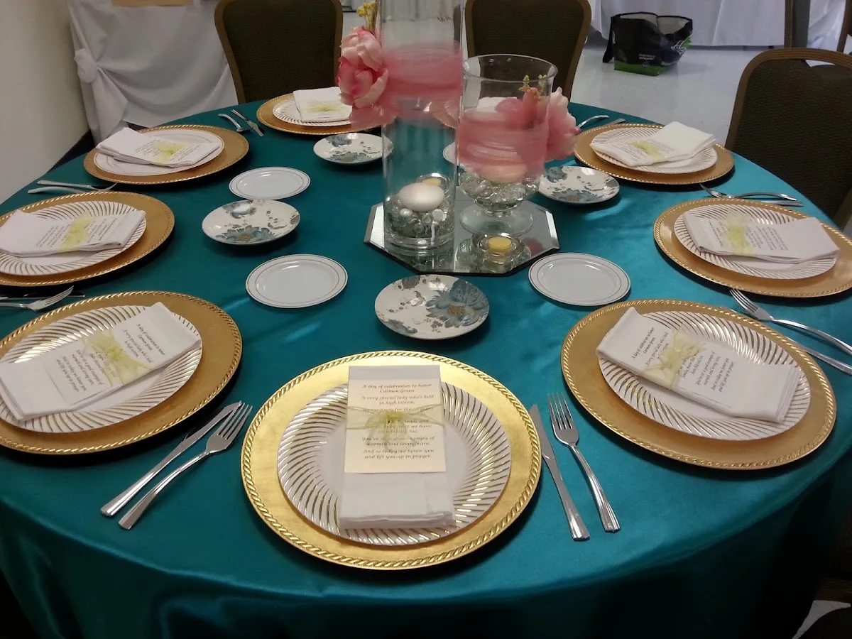 Azaleana Manor gallery