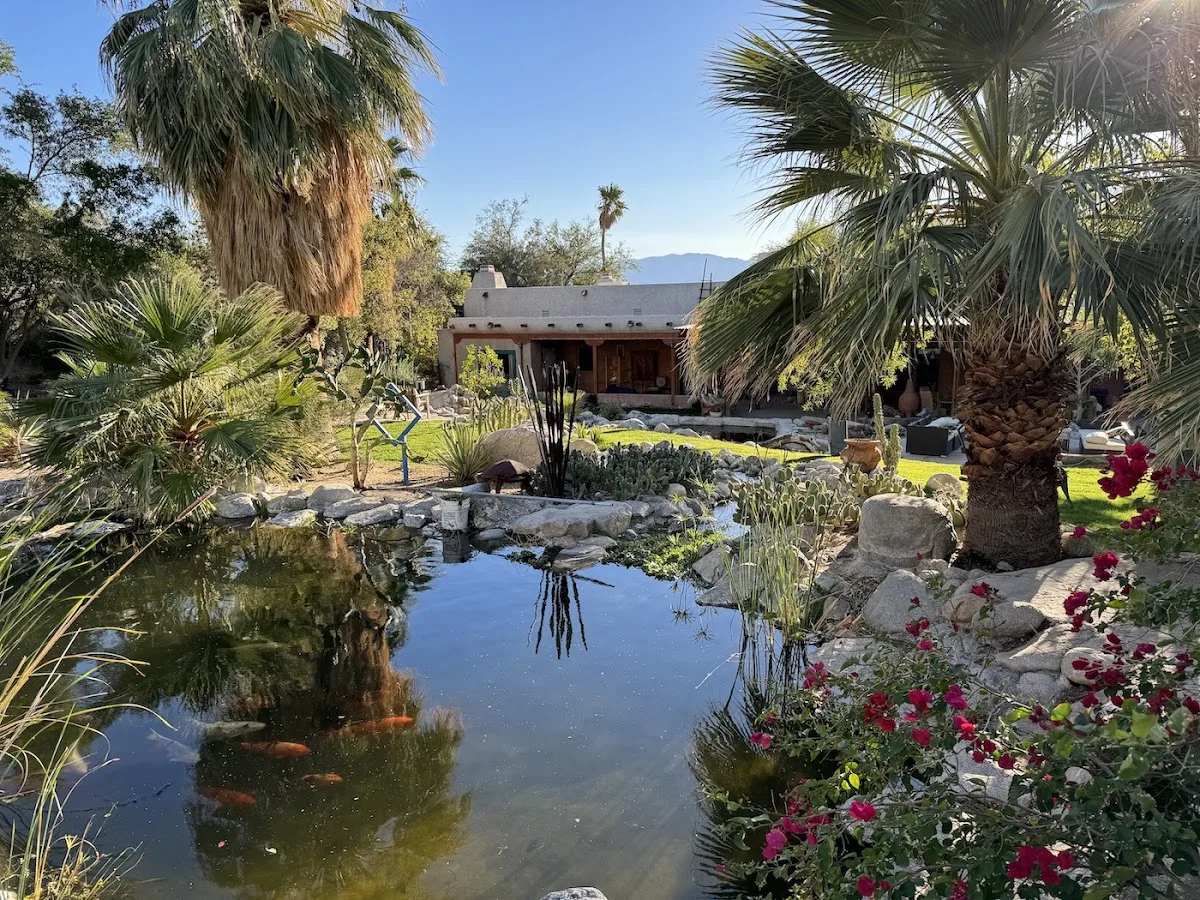 Bubbling Wells Oasis gallery