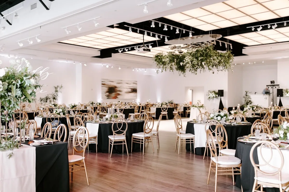 Cezanne — Ballroom & Banquet in Kansas City, MO