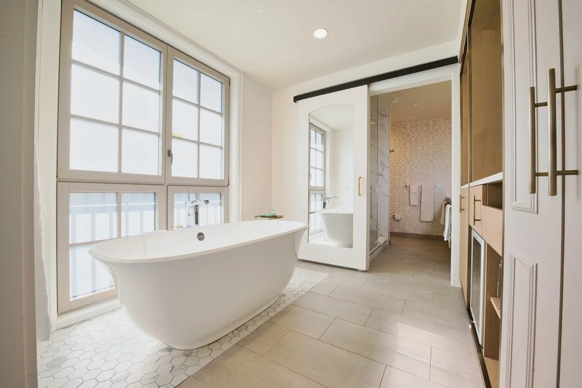 Delamar West Hartford gallery