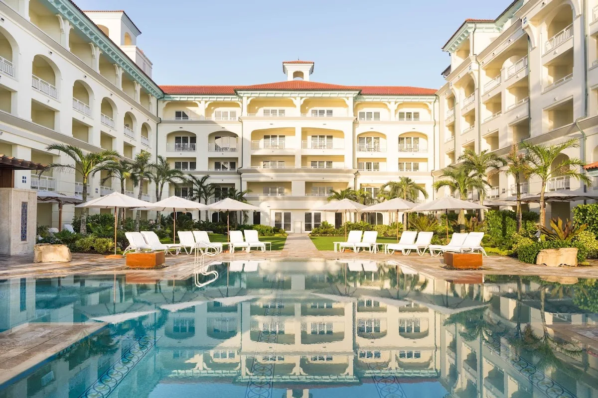 Eau Resort & Spa gallery