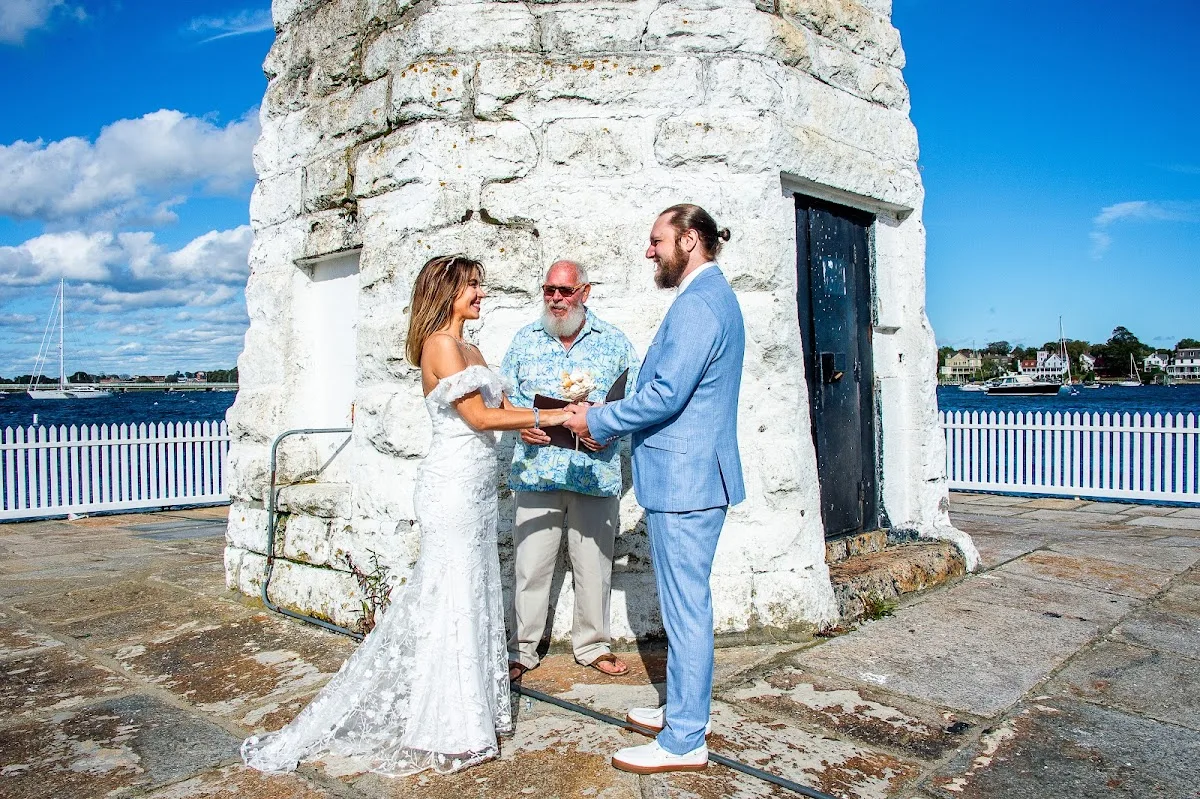 Elope to Newport gallery