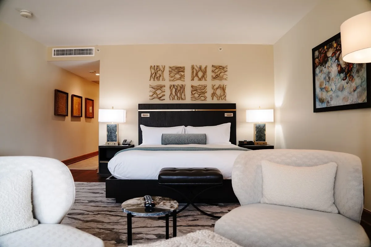 Garden of the Gods Resort gallery