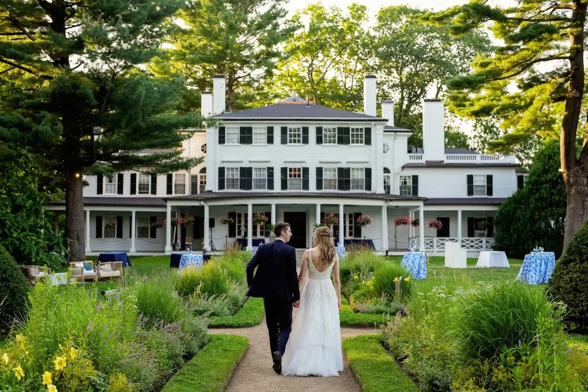 Glen Magna Farms gallery