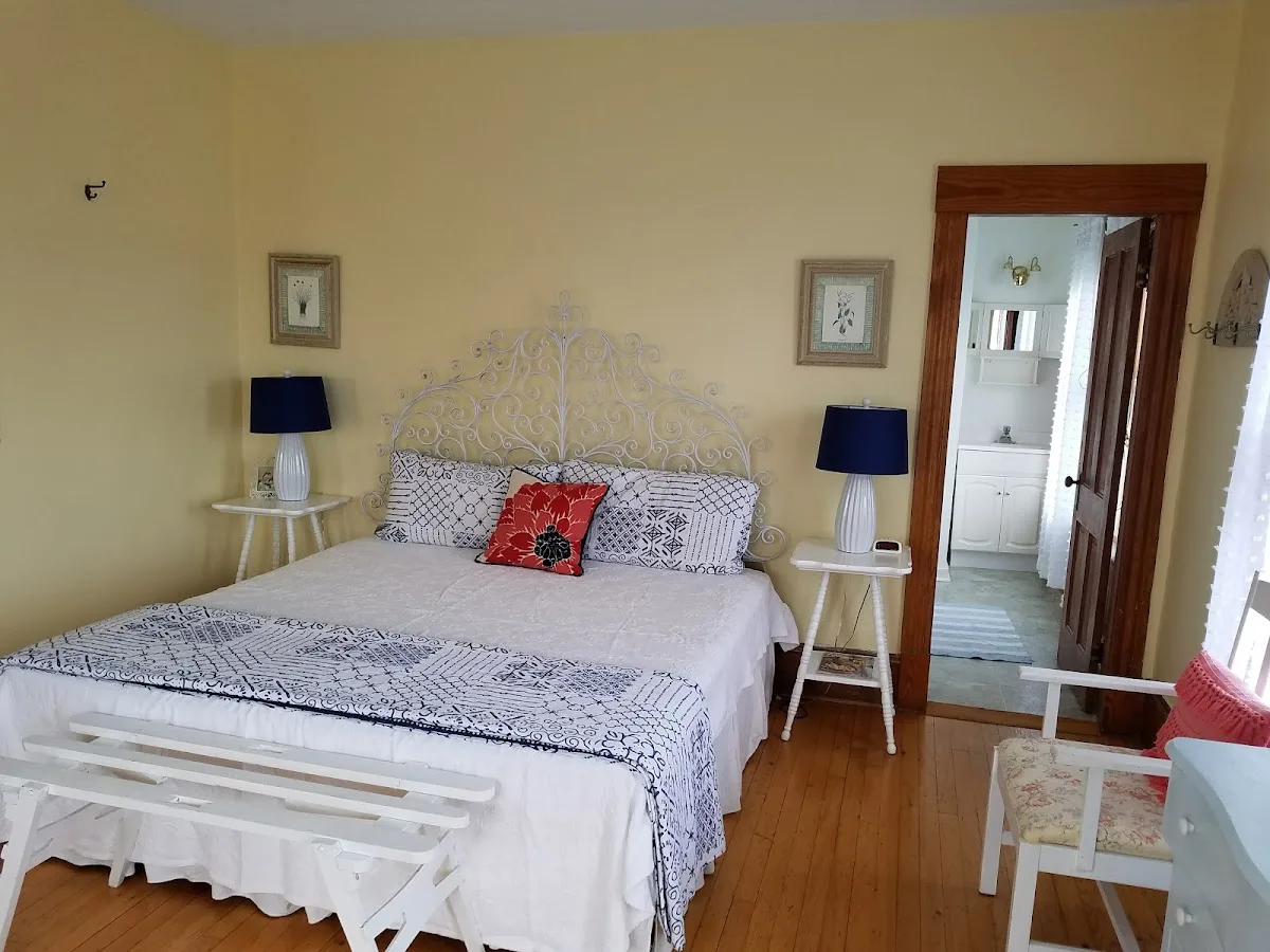 Grand Isle Lake House gallery