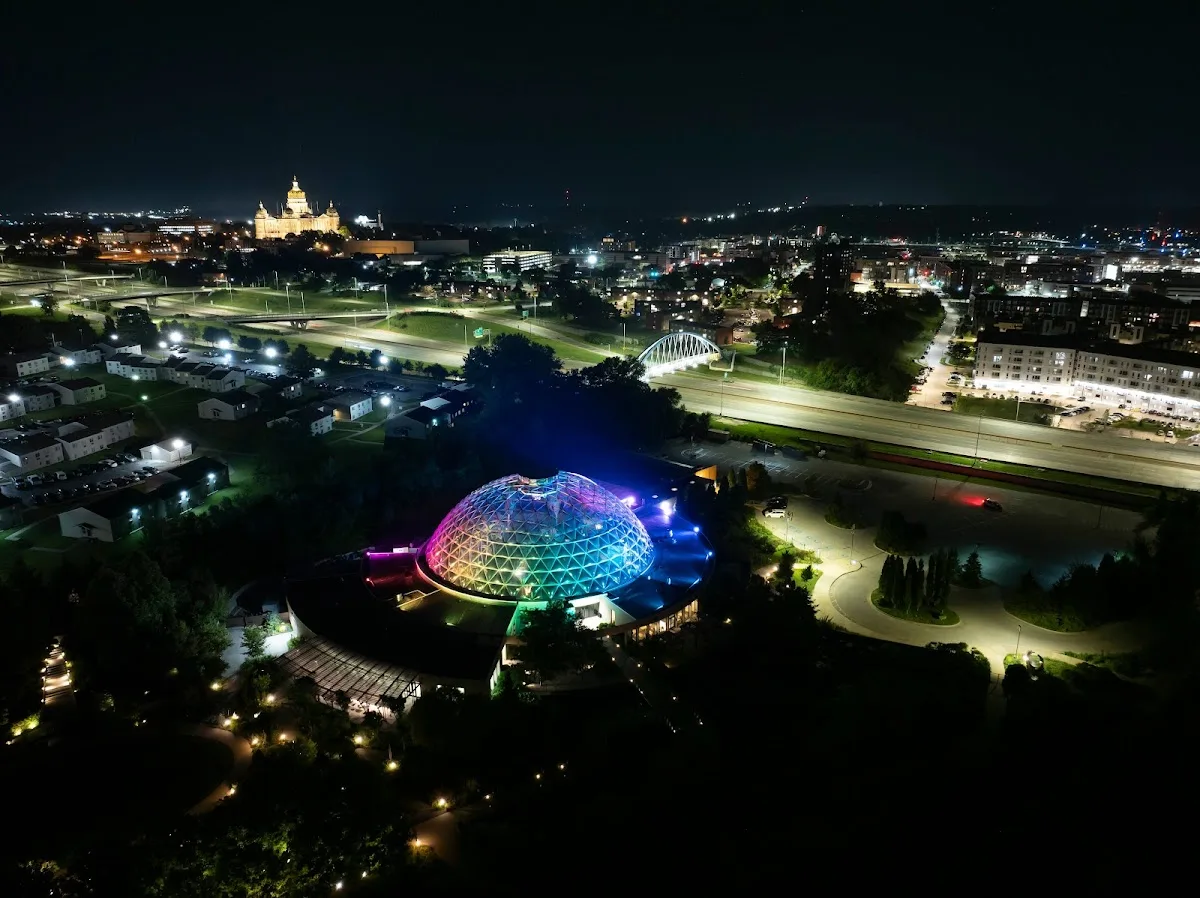 Greater Des Moines Botanical Garden gallery