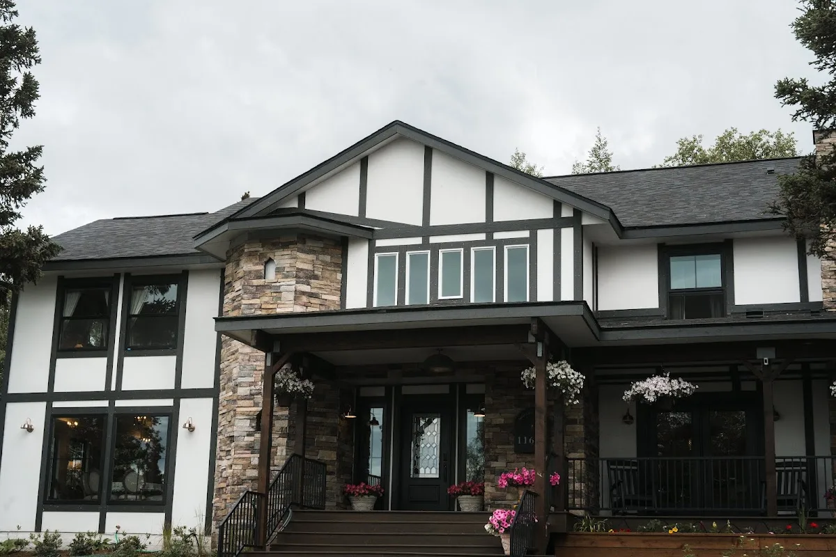 Highland Glen Lodge Bed & Breakfast and Wedding Venue gallery