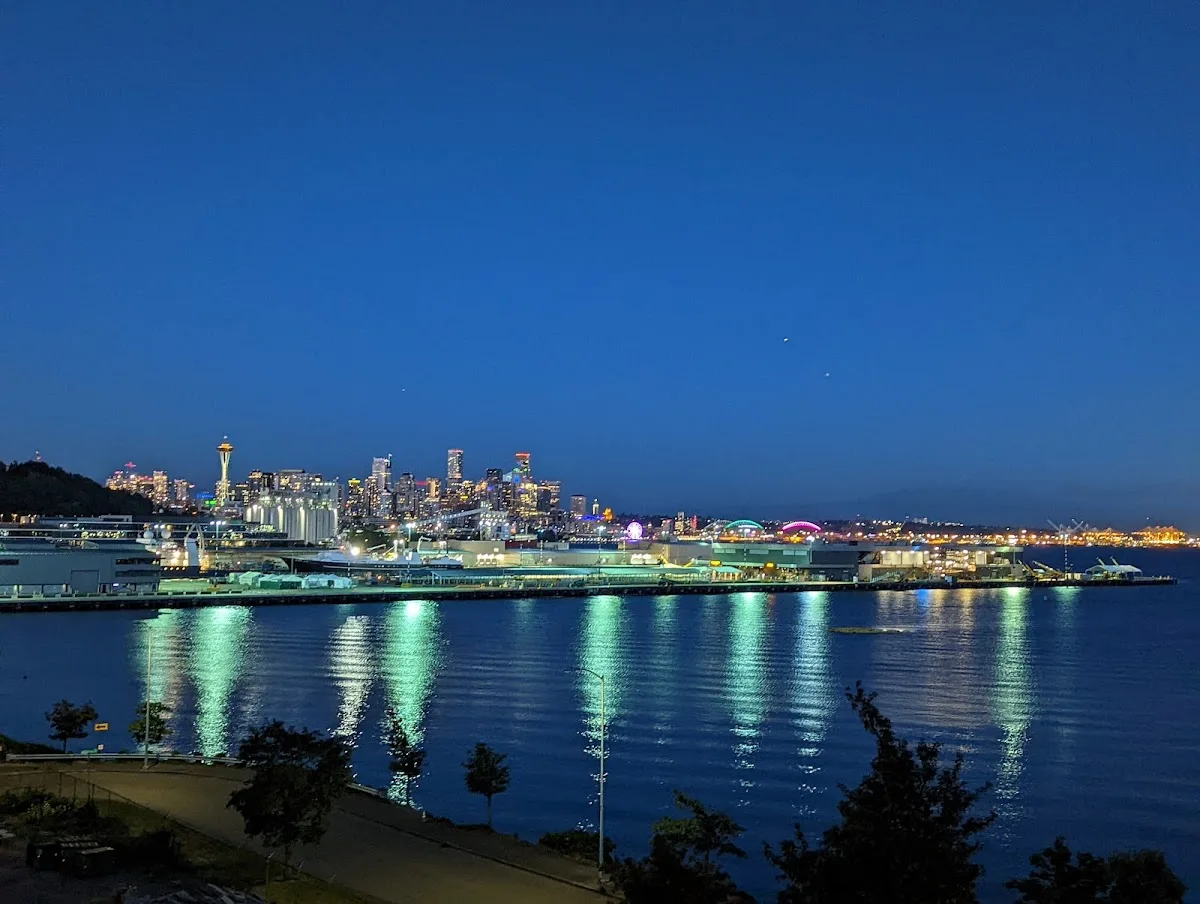 Imperia Lake Union gallery