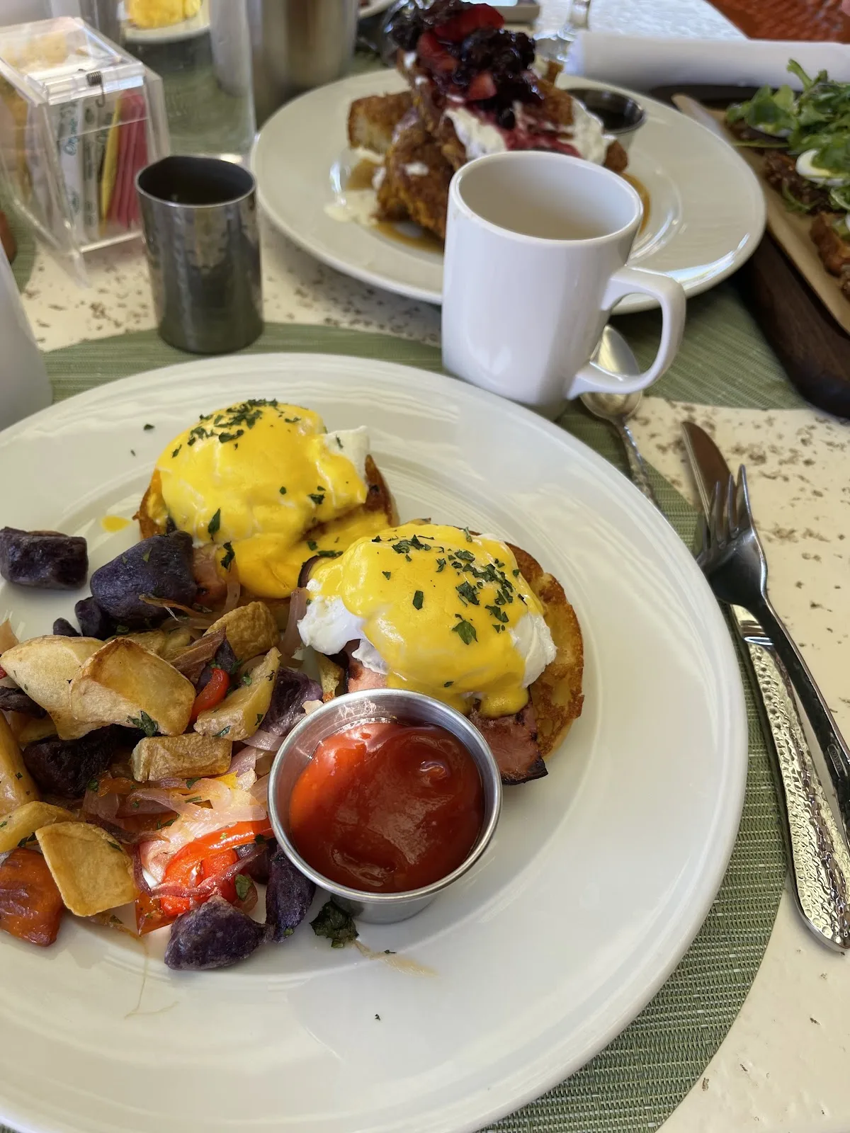 Kimpton Miralina Resort & Villas