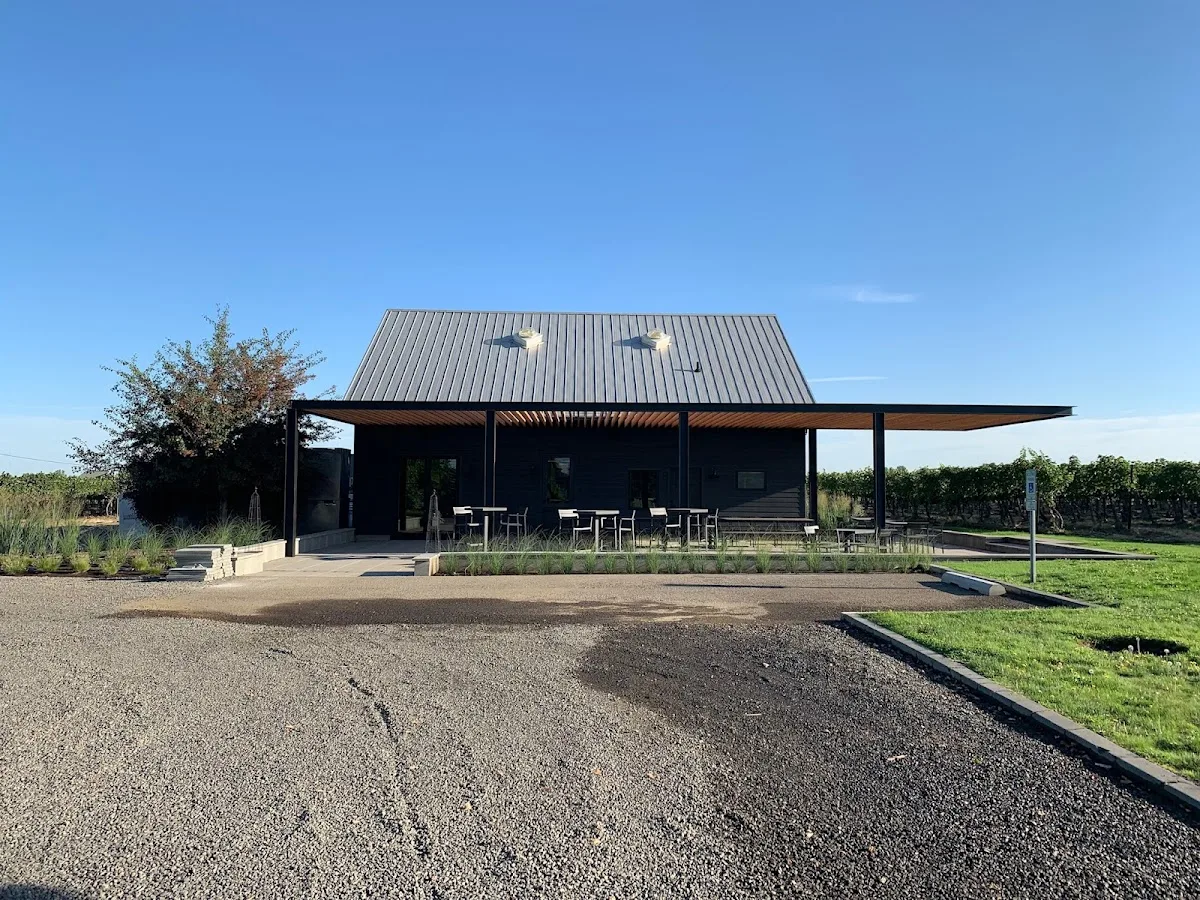 KINHAVEN Winery & Vineyard gallery