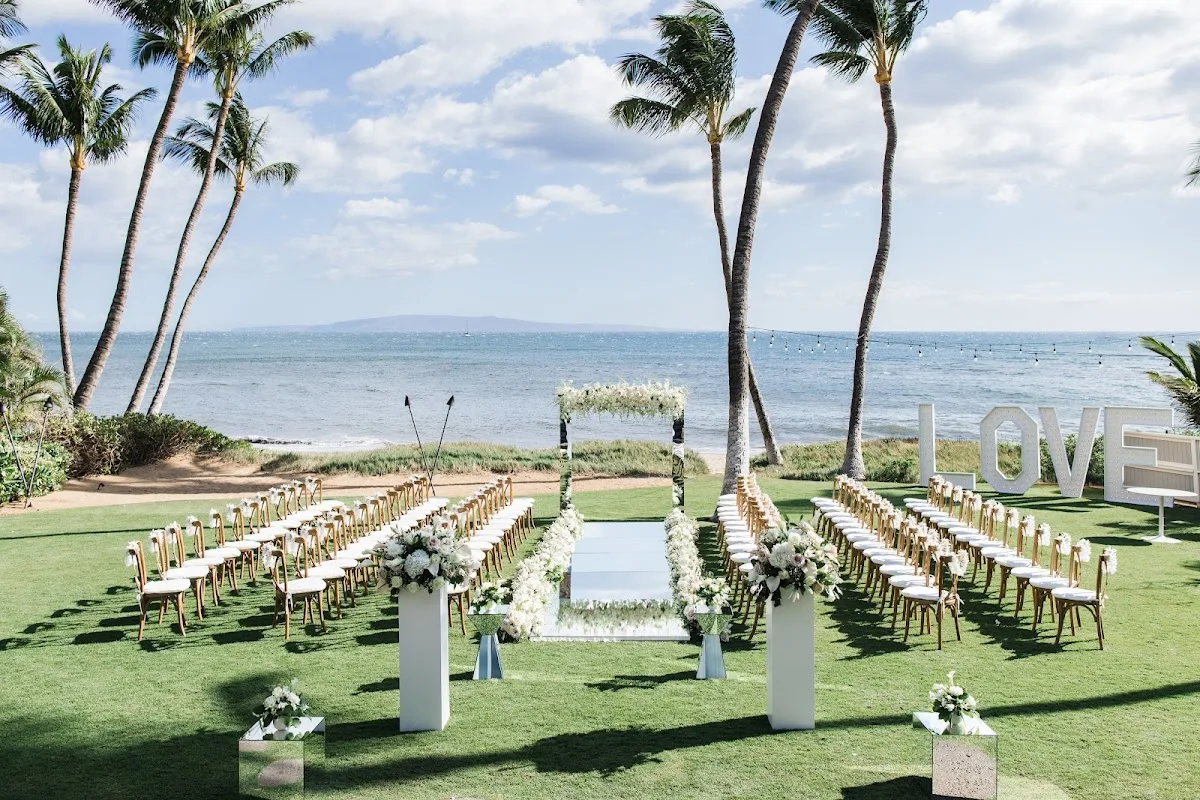 Kukahiko Estate — Garden & Outdoor in Maui, HI