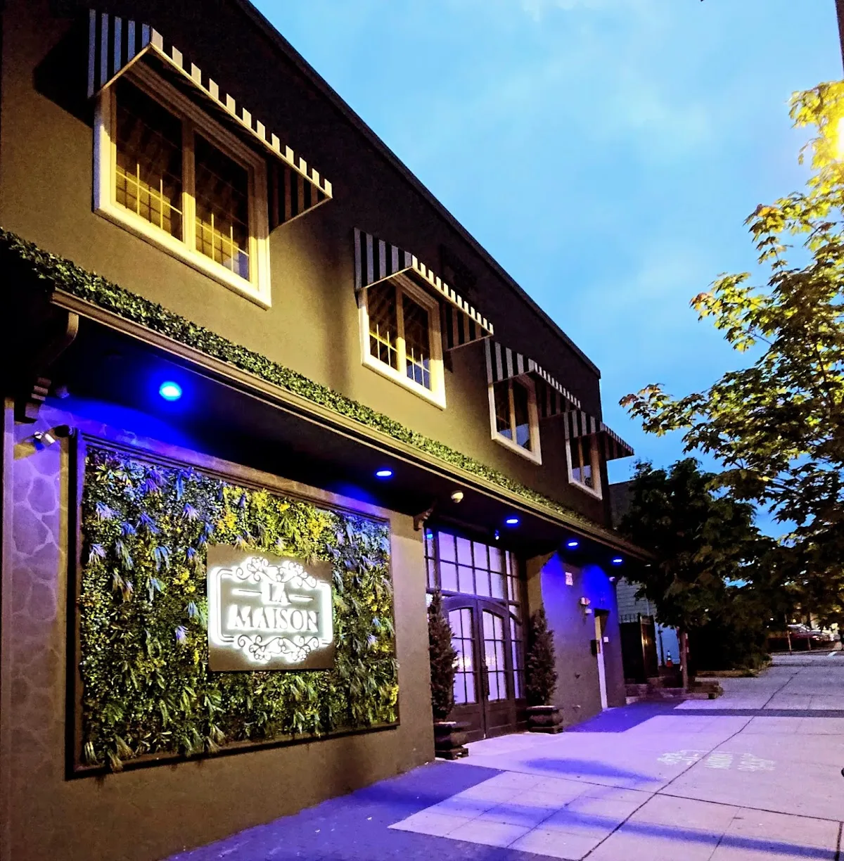 La Maison Venue gallery