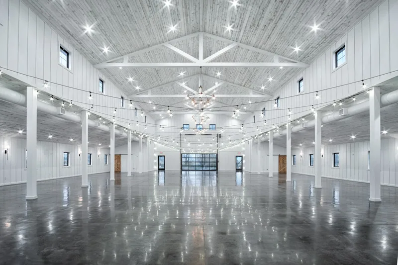 Lone Oak Farm Event Venue