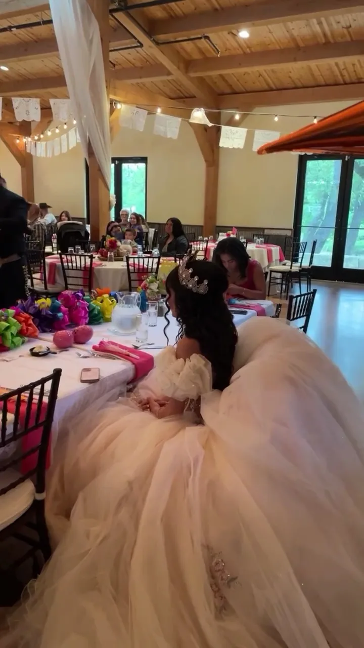 Magnolia Halle gallery