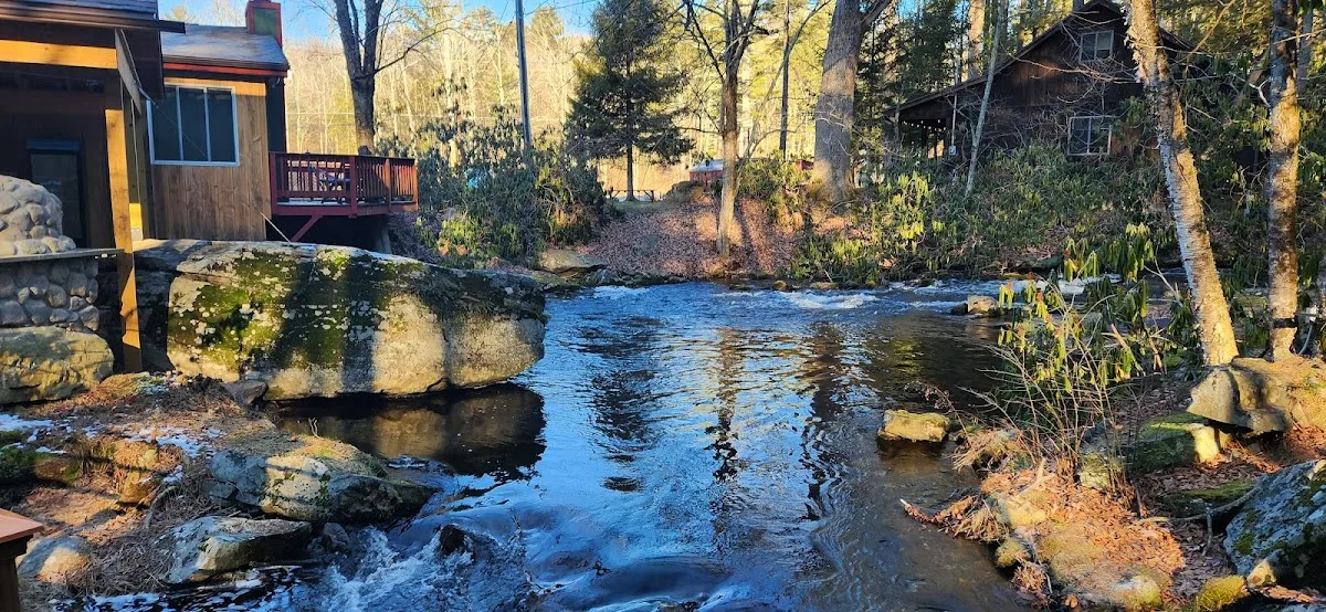 Magnolia Streamside Resort| Family Pocono Resort | Couples Resort Poconos | Wedding & Event Venue gallery