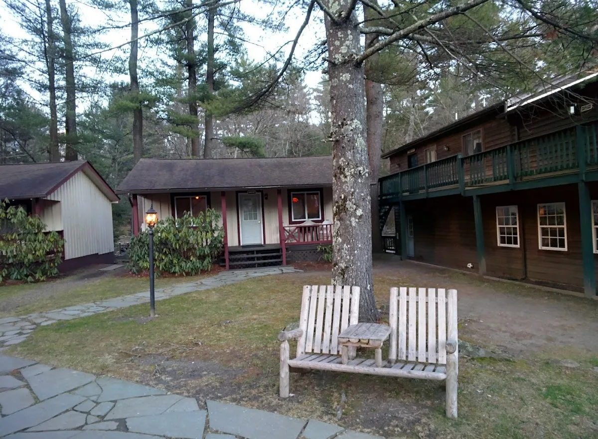 Magnolia Streamside Resort| Family Pocono Resort | Couples Resort Poconos | Wedding & Event Venue gallery