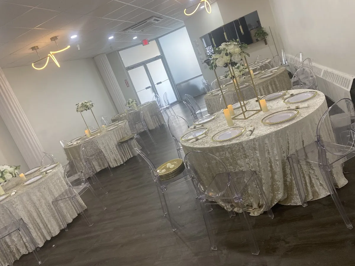 Rhodes On The Pawtuxet Inc gallery