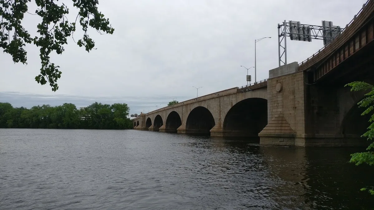 Riverfront Boathouse waterfront venue details in Hartford