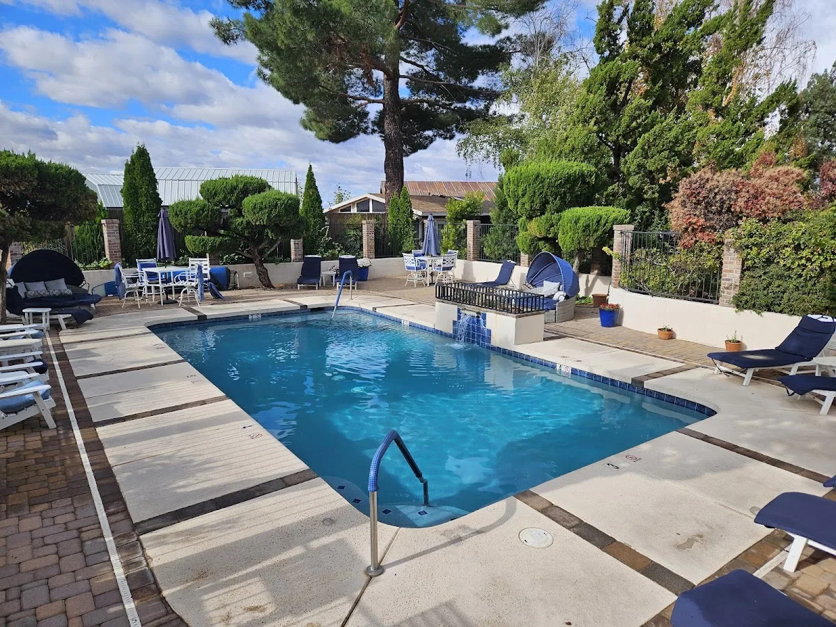 Sky Ranch Lodge gallery