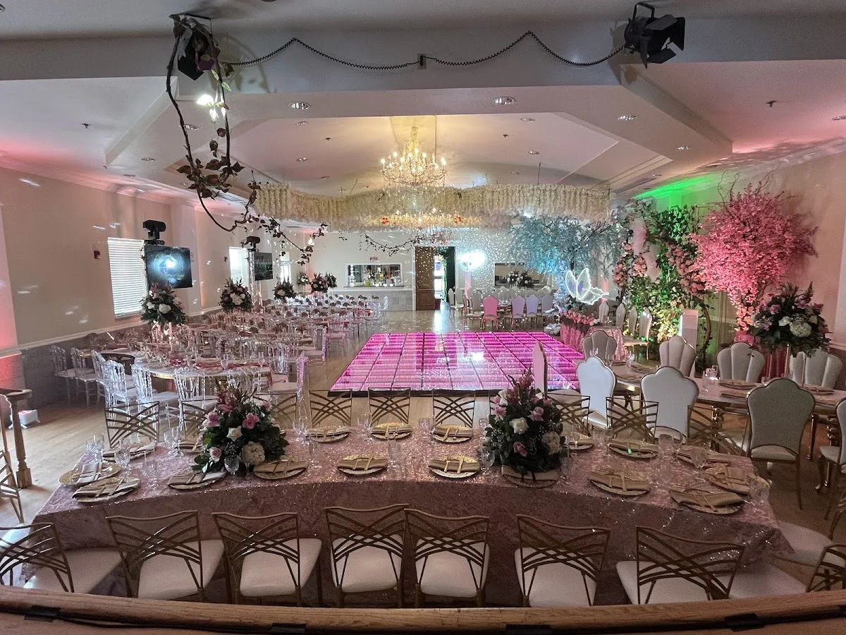 Sophie’s Banquets & Events gallery