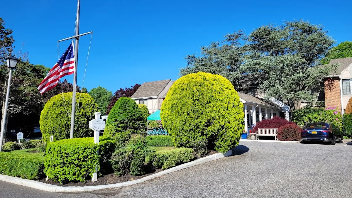 Southampton Inn gallery