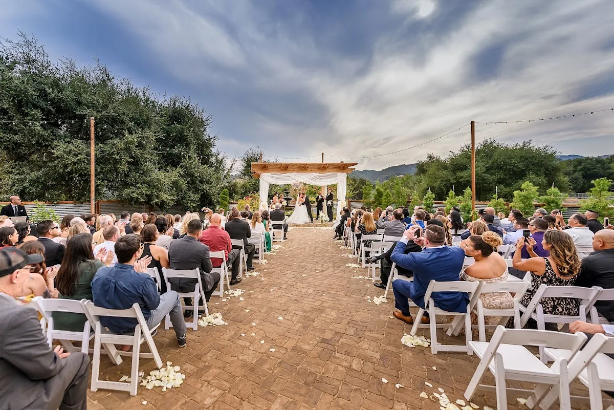 Sunol's Casa Bella Event Center gallery