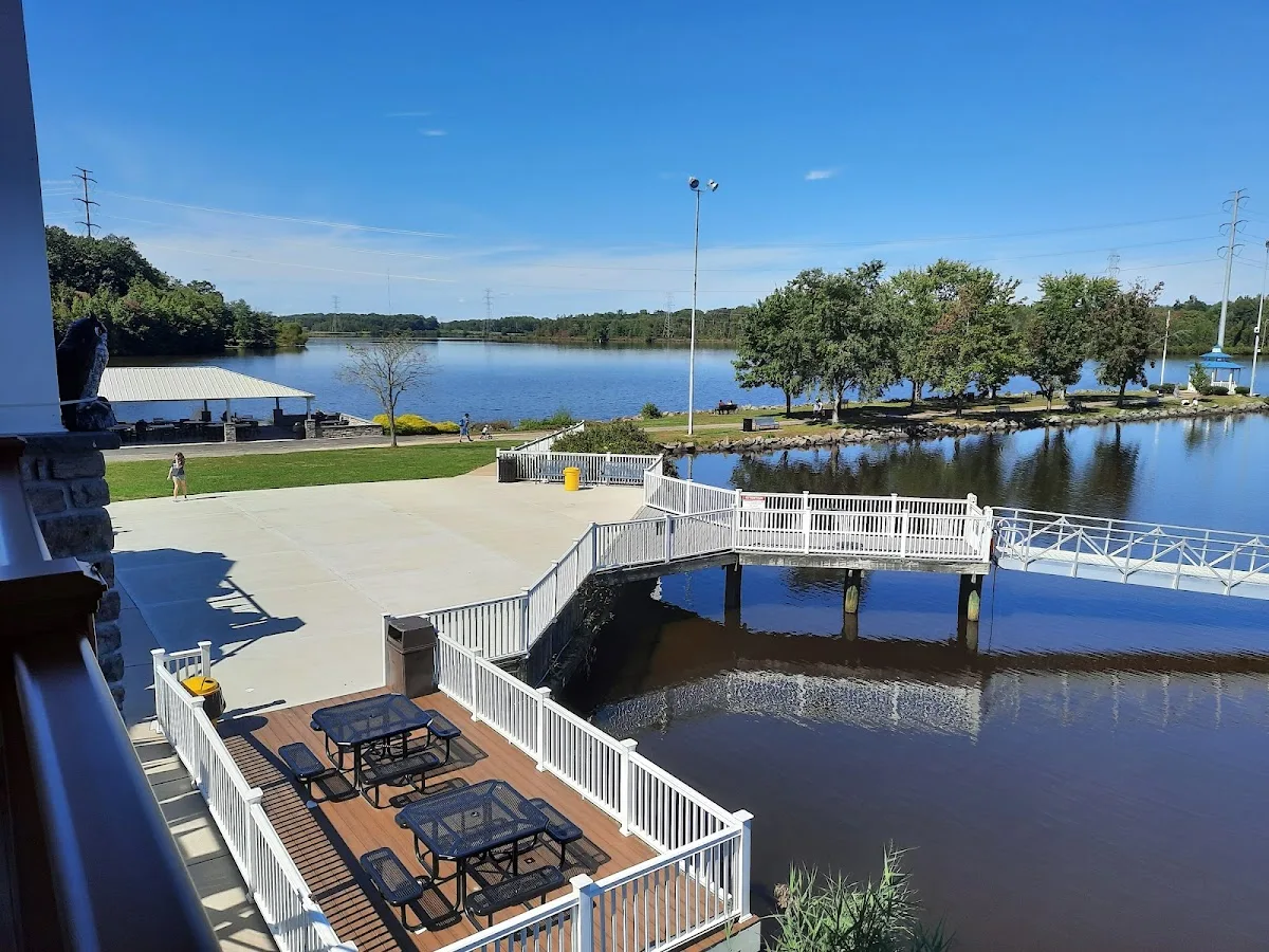 The Boathouse at Mercer Lake