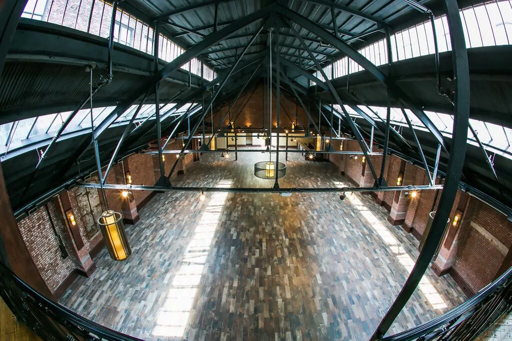 The Dumbo Loft — Rooftop & Modern in Brooklyn, NY