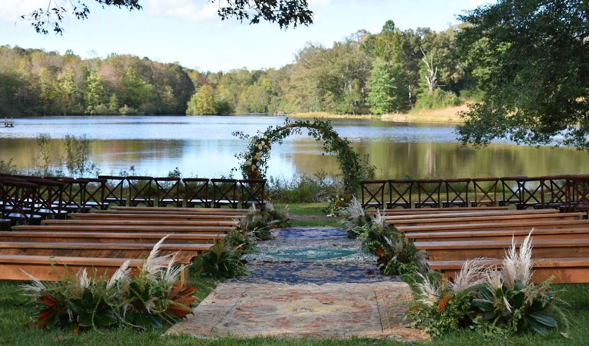 The Estate At River Run