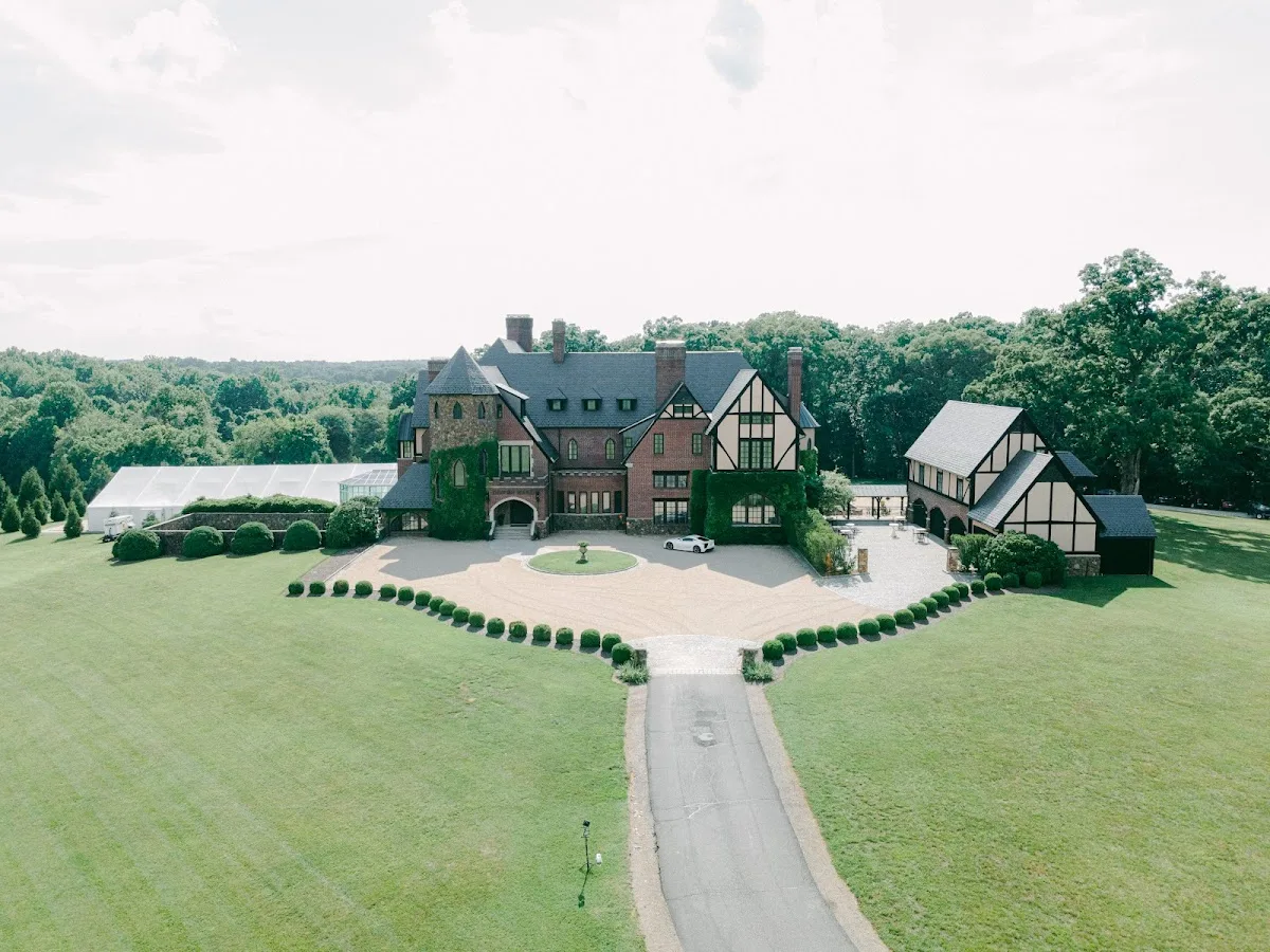 The Estate At River Run gallery