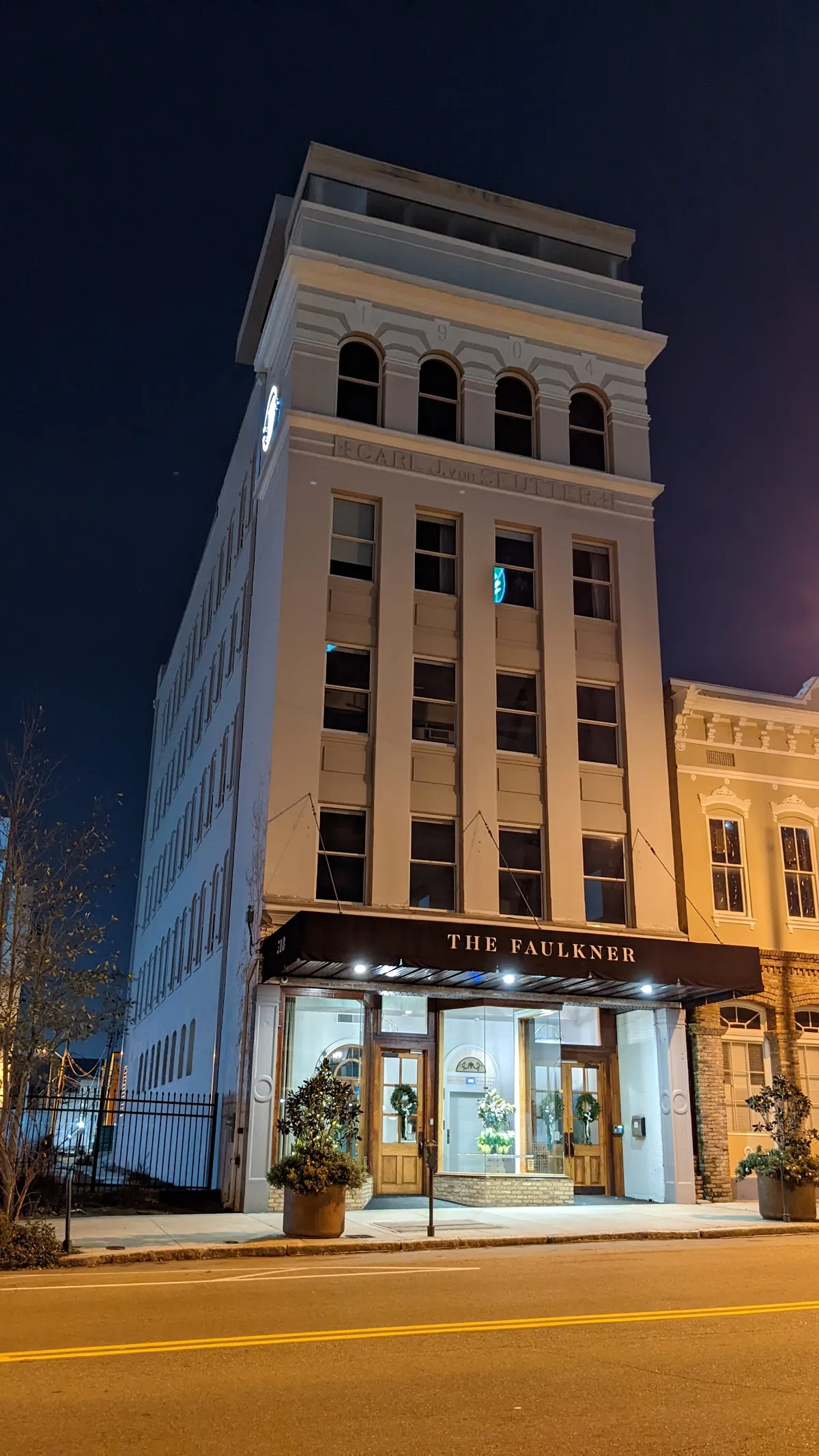 The Faulkner — Rooftop & Modern in Jackson, MS