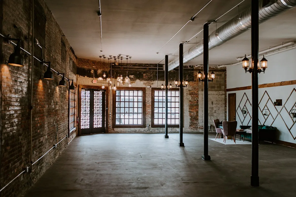 The Glass Factory gallery