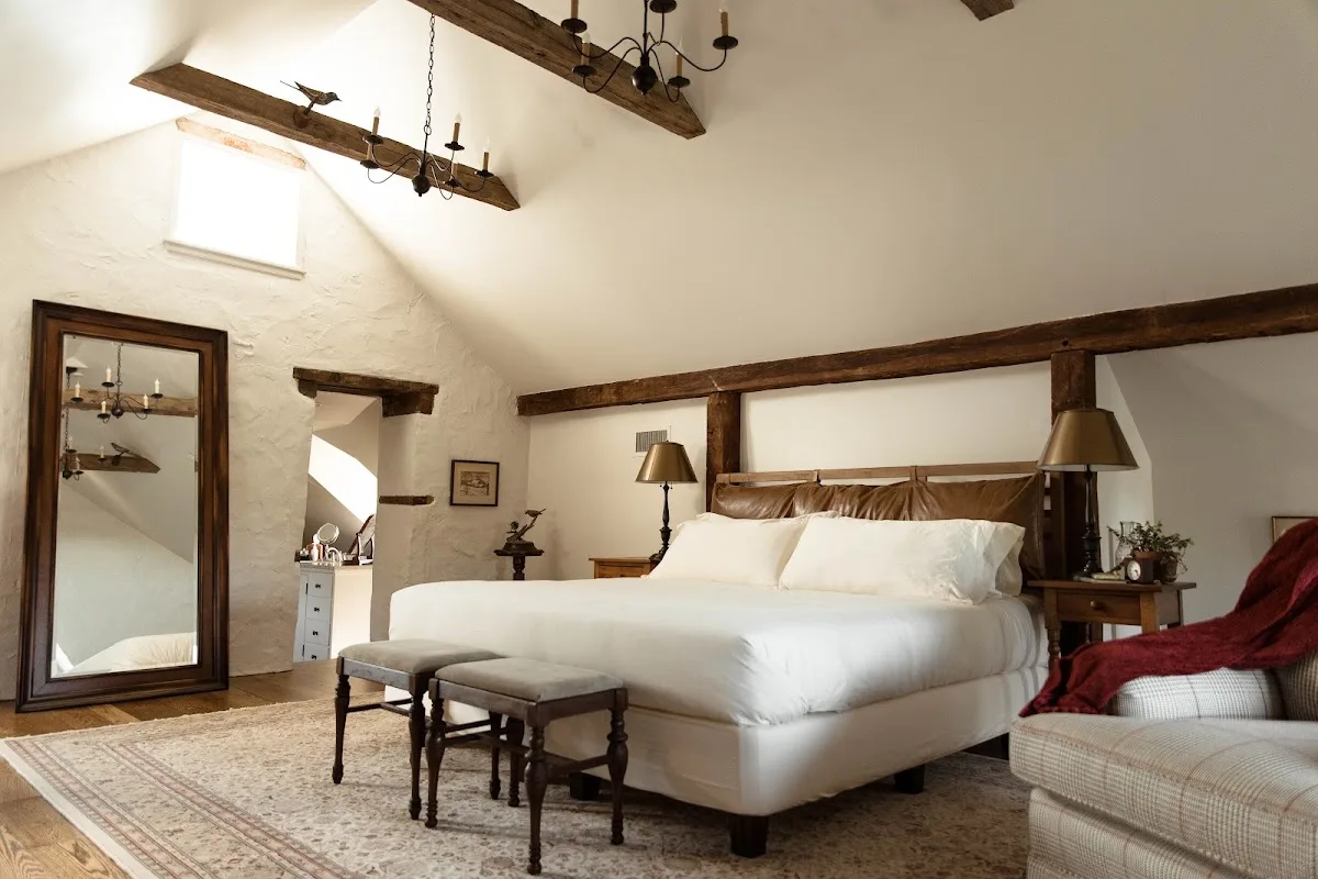 The Inn at Fox Briar Farm - Inn, Weddings, Events gallery