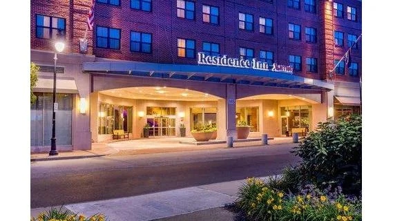 The Inn On Peaks Island — Historic & Elegant in Portland, ME