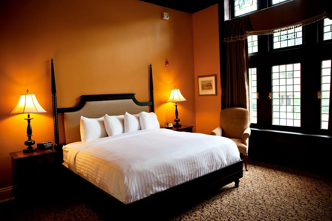 The Mansions On Fifth Luxury Hotel gallery