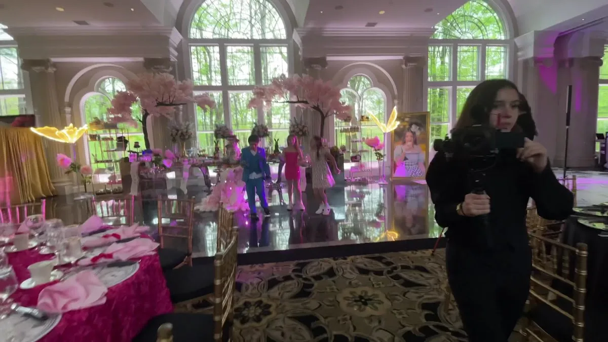 The Riverview gallery