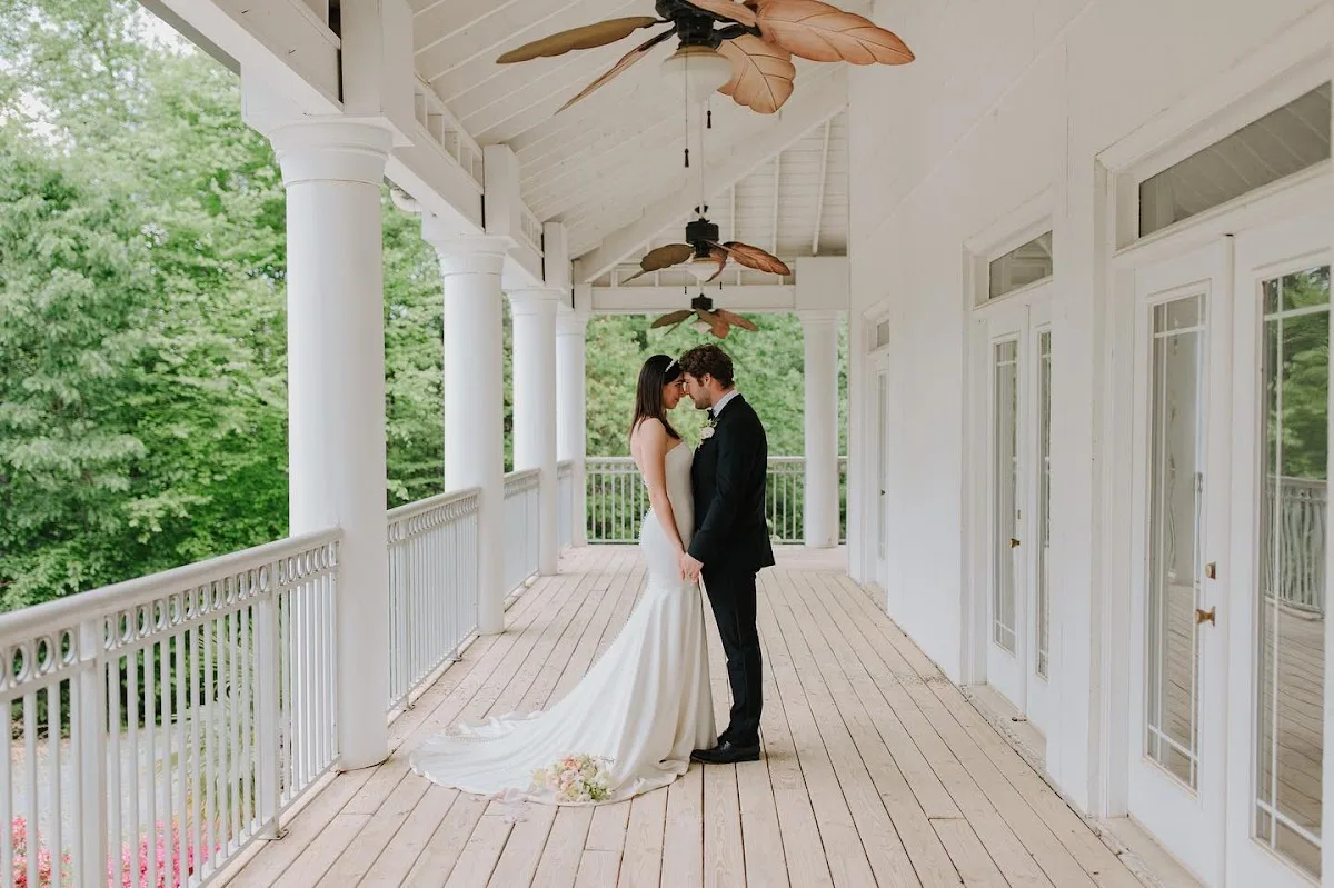 The VanLandingham Estate gallery