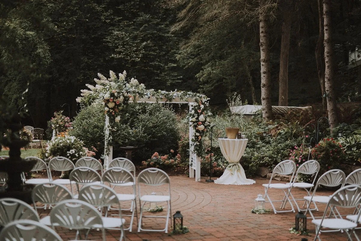 Trellis Outdoor Wedding Ceremonies gallery