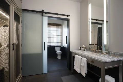 WATERMARK Baton Rouge, Autograph Collection — Waterfront in Baton Rouge, LA