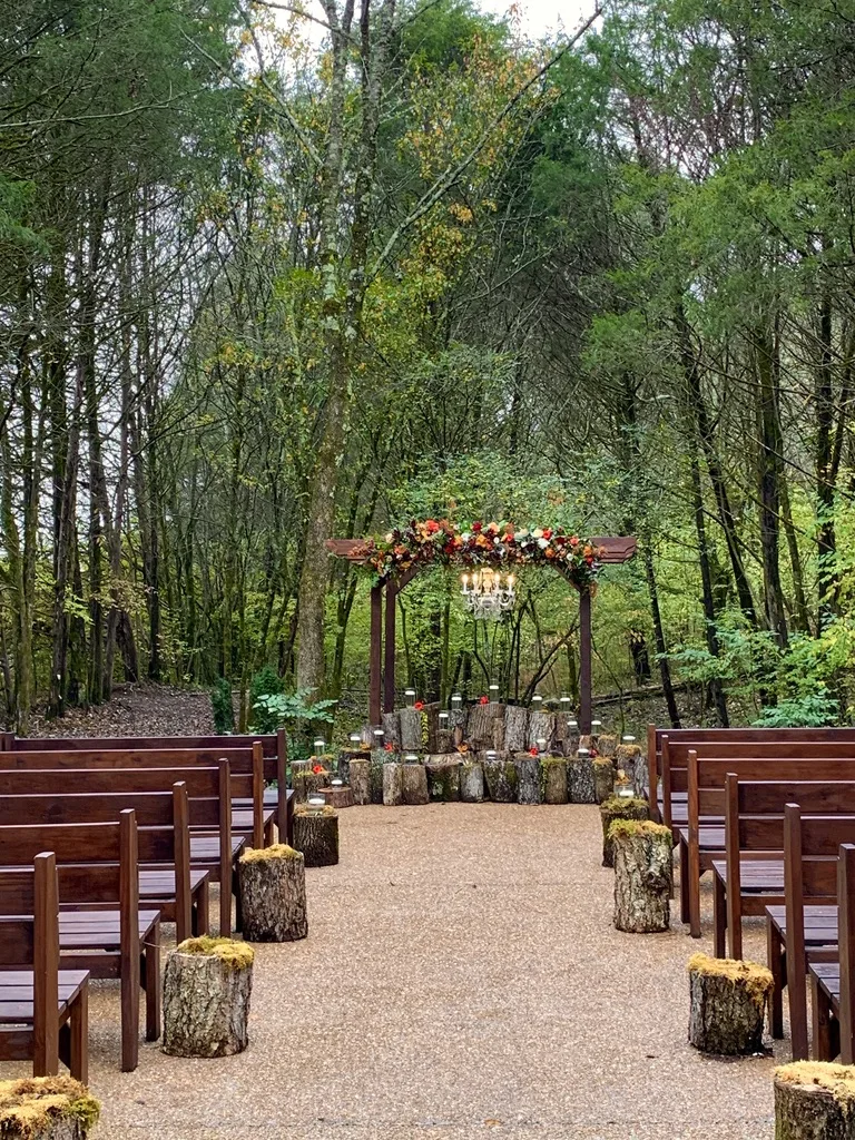 Woodland Hollow at Annie Acres gallery